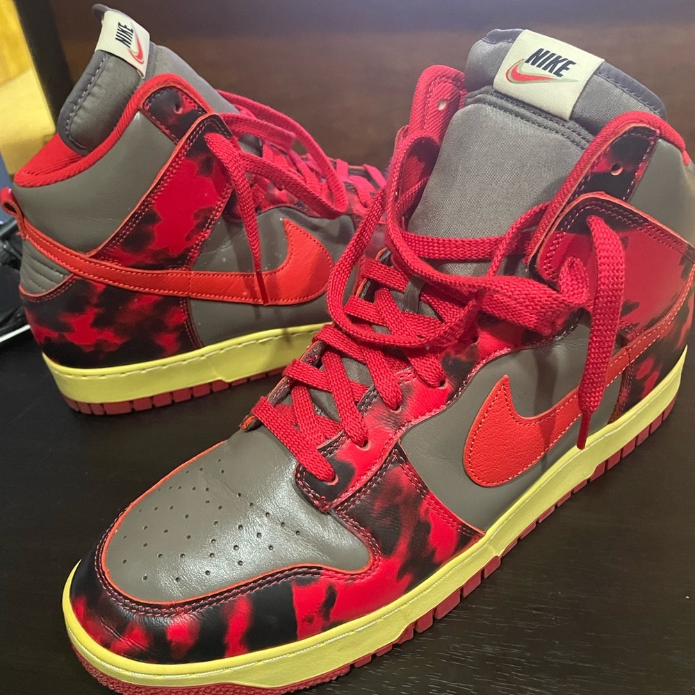 Dunk high size 14